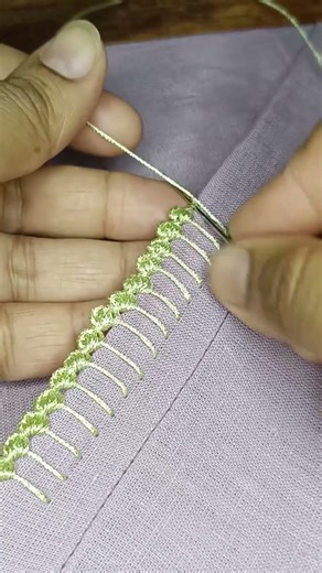 beautiful border with metallic thread #embroiderydesigns #stitch