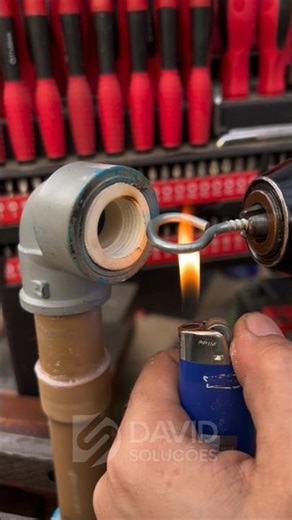 how to loosen that stuck PVC pipe fitting#diy #plumbing #tips 🔧💧