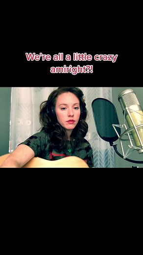 Julie Lavery on TikTok