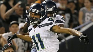 Austin Davis Connects With Kenny Lawler For 16-Yard Game-Winning Touchdown