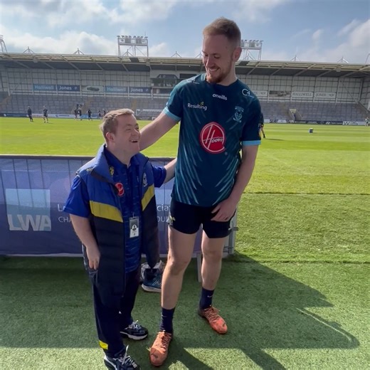 The lads welcomed Jamie from our Learning Disability team to training today 👏 | Warrington Wolves