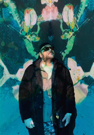 Exploring the world of #VanGogh 🎨 #VanGoghIşığınİzinde #DijitalDeneyimMerkezi #StarryNight #art