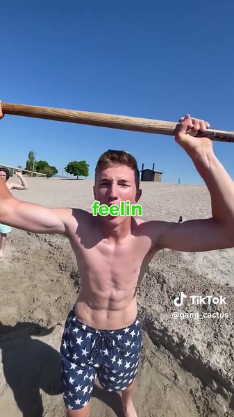 worlds biggest sandcastle👀 #fyp #sandcastle #viral #cactusgang #summer #youtube #daboys #foryou