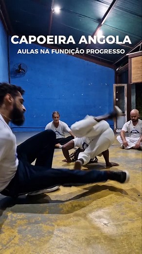 Aluandê Capoeira Angola on Instagram: "INFORMAÇÕES SOBRE AS AULAS: Como ocorre há 30 anos, nossas aulas de capoeira angola para todos os níveis estão acontecendo na Fundição Progresso, na Lapa, com o Mestre Célio. As aulas acontecem às terças (de 18:30 a 20:30) e quintas (de 18:30 a 20h). O valor é de R$180 por mês, se 2x na semana, e R$150, se 1x na semana. Para a aula experimental, cobramos um valor de R$60, que depois é descontado da mensalidade. É só chegar na Fundição e perguntar pelo Mestr