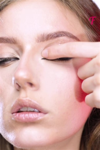 38K views · 60 reactions | Tutoriel de maquillage pour les yeux de chat afin d'embrasser le glamour qui sommeille en vous | Fabiosa France | Facebook