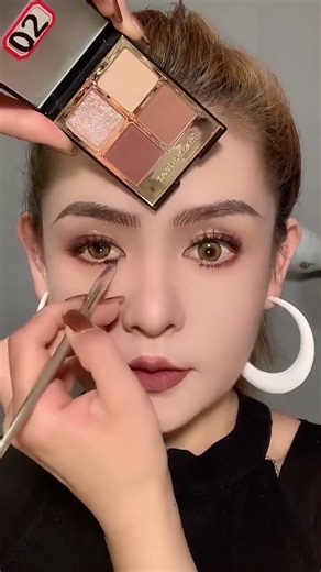 Simple and beautiful eye makeup tutorial, makeup tips, beauty tips #makeup #beautiful #viral #shorts