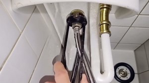 2 Pcs Multifunctional Sink Wrench, Sink Wrench Faucet Tool Plumbing Tools, Home Plumbing Under Basin Sink Faucet Wrench Tight Spaces for Kitchen and Bathroom