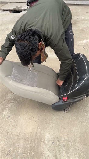 Old sear cover remove #automobile #modificition #carcustomization