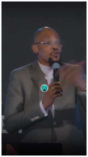 Pasteur Levi kongolo _ Il y a une chose qu'il faut comprendre, tout ce qui viendra demain puise sa source en toi-même. Si tu te bâtis dans la prière, tu bâtiras par la prière. Donc il faut d’abord se bâtir soi-même dans la prière cela étant la première clé pour bâtir une maison par la prière