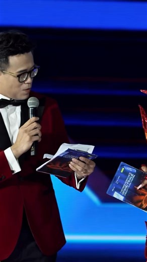 Miss cosmo 2025 - 🔝 10 | THE QUEEN CLUB