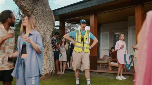 Twizzlers TV Spot, 'Pool Party Police'