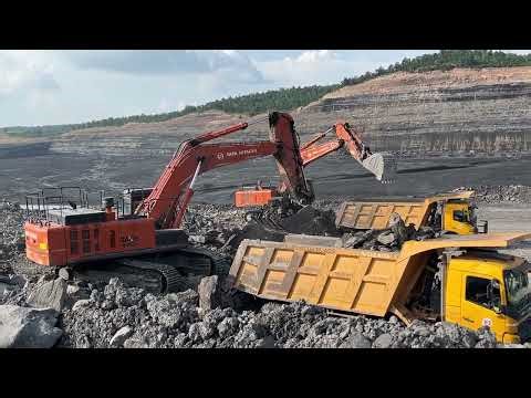 Coal miners Heavy Machinery Loading overburden || Volvo FMX500-TaTa Hitachi 470H