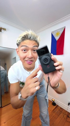 36K views · 737 reactions | #ad Vlogging in Mexico with my PowerShot V10 from Canon  Shot on the #PowershotV10 This compact powerhouse vlogging camera makes it easy to film on the go ‍♂️ #CanonCreator The light-weight body, flip-out screen, and a built-in camera stand make filming my day a breeze  #Vloggingcamera #CanonCamera | Teejay Hughes | Facebook