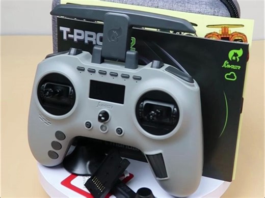 JUMPER T-Pro V2 多协议穿越机FPV手柄遥控器