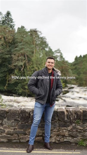 Tom Dickinson on Instagram: "Who else had a skinny jeans era? 😅 I posted a similar video but so many wanted to actually see the skinny jeans era, so here you go 😂"