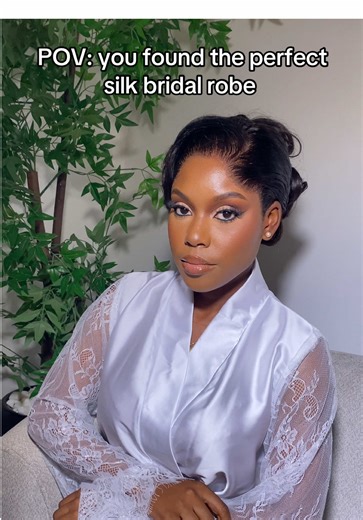 Luxury Silk Bridal Robes: Comfort and Elegance