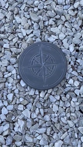 Garden Decoration: Compass Stepping Stone, Compass Rose Statue for Garden, Beach Decor, Outdoor Pathway Accent - Etsy