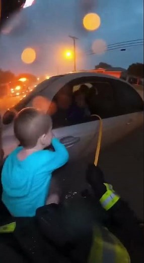 Dramatic Flood Rescue Caught on Bodycam!