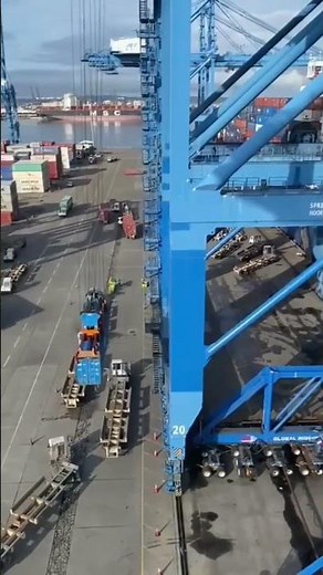 How to load and unload #containers #aerialphotography #ship