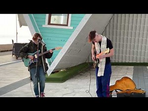 Absolutely Incredible! Have a look, Ren & Liv Sangster best freestyle & improve busking ever!