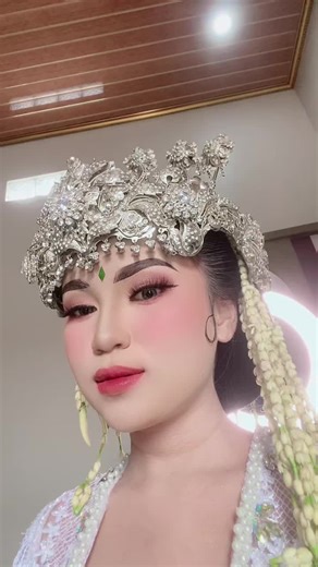 Kehidupan sebagai Istri Mass Habibiii
