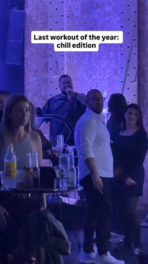 fit_21 on Instagram: "Last workout of the year: chill edition🤣🤣🤣🤣 @birnoonavet"