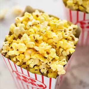 257K views · 307 reactions | No more spending big bucks at the movies for soggy popcorn... DIY MOVIE POPCORN is your newest addiction!!!  | RecipeTin | Facebook