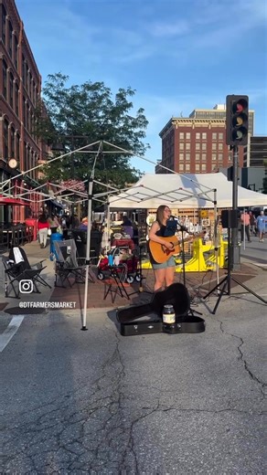 The Downtown Farmers’ Market is full of local love ♥️ | Des Moines' Downtown Farmers' Market