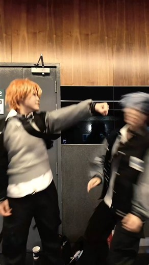 𝓯𝓪𝓵𝓵𝓮𝓷 on Instagram: "Just another day with akitoya.. disclaimer: no fallens were hurt in the making of this video #cosplay #shinonomeakito #aoyagitoya #akitoya #projectsekai #projectsekaicosplay #pjsekai #pjsk #vividbadsquad #ビビッドバッドスクワッド #青柳冬彌 #東雲彰人"