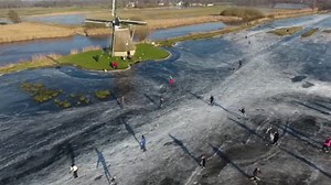 Video. Skating on frozen water in The Netherlands