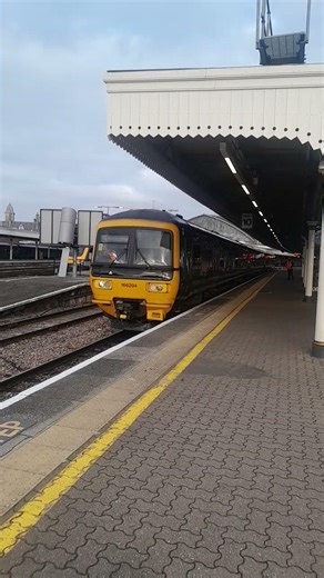 Class 166 departing bristol