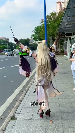 The unique way girls flag down buses