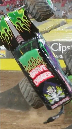 8-PACK BACKFLIP COMPILATION - MONSTER JAM HIGHLIGHTS