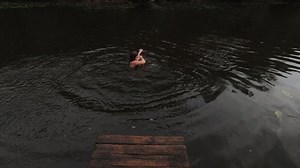 Girl Swimming River Enjoying Summer Days: video de stock (totalmente libre de regalías) 1072451054 | Shutterstock