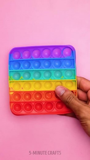 DIY Phone case from POP IT fidget toy