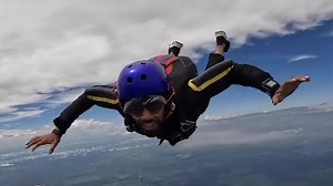 Redman Becomes Licensed Skydiver, Flips Out of Plane