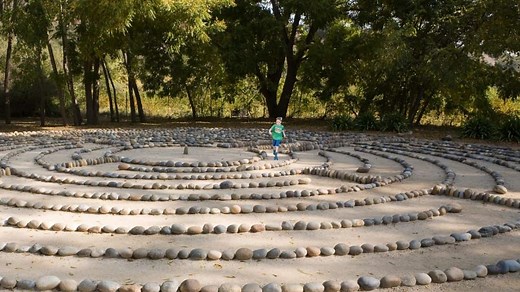 How To Make A Labyrinth [Build Your Own Labyrinth At Home]