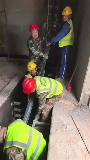 The application of cable conveyors makes it easier to pull cables and make efficiency higher