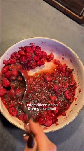 6/100: healthy Himbeer Schoko baaaars #rezept #veganschweiz #vegan #viral