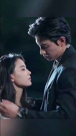 Captive Love from the Mob Boss | She fell in love with Wan at first sight #flickreels #yaoguanyu