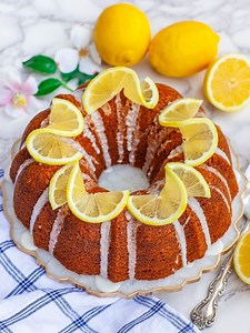 Easy Lemon Pound Cake with Lemon Glaze (video)