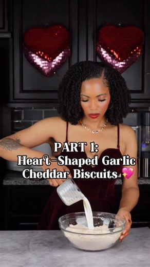 Sonja Norwood Custom Cookies on Instagram: "Heart-Shaped Garlic Cheddar Biscuits: Big Biscuit Energy Only 💖🧄🧀 🚨 MAGIC WORDS ONLY WORK ON IG 🚨 Fluffy, buttery, cheesy, and baked with intention—these heart-shaped garlic cheddar biscuits are serving comfort food with a little romance on top. Perfect for Galentine’s, date night in, or when your pot pie deserves a glow-up 😮‍🔥🥧 Cute, savory, and very much for the girls who believe biscuits should be thick, flavorful, and shaped like love 😌💅�