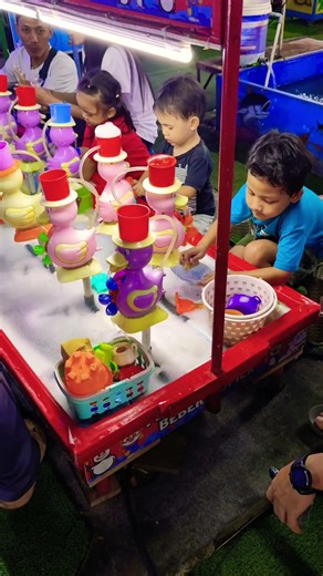 Main busa sabun wahana kincir mini bebek