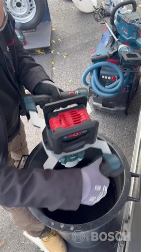 214K views · 3K reactions | Sound ON for this one!  We’re testing a few tools from the Bosch PRO Truck Tour, and it’s music to our ears.  Listen to the satisfying sounds of a job well done. ⚙️ Who came to visit us in Harlow?  | Bosch Professional Power Tools and Accessories | Facebook