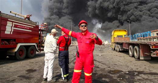 A massive explosion at an Iranian port linked to missile fuel shipment kills 40, injures more than 800