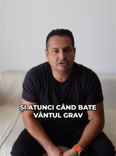 Când ești afară și primești un apel, accesul rapid contează. Booster Military M1 are microfon și difuzor pentru conversații direct de la încheietură, cu telefonul conectat. Tu cât de des ai folosi funcția de apel? Descoperă toate funcțiile pe site. #BoosterM1 #ApeluriBluetooth #SmartwatchRomania #Tehnologie