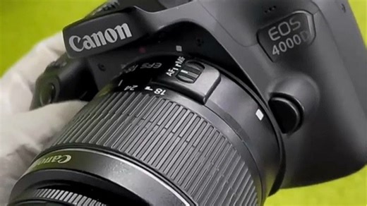 佳能4000D单反相机，支持WIFI无线传输，机身自带闪光灯，轻松捕捉生活精彩瞬间。适合家庭聚会、旅行拍摄，操作简单，新手也能快速上手，记录每一个珍贵时刻。