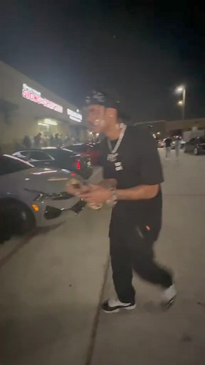 2.7K views · 73 reactions | SNAKE PRANK藍藍藍藍 **STAGED**藍藍藍 #reptile #pranks #explor #snakes #foryou #fun #fypage #reptileprank #Reposted #snakeprsnk #daddysgirl #rappers #finnyjake #fypシ゚viralシ#blowthisup #repost #sharethecare #funny #prank #viral #edit #explore #sharethecare | Sosa_Gangfts | Facebook