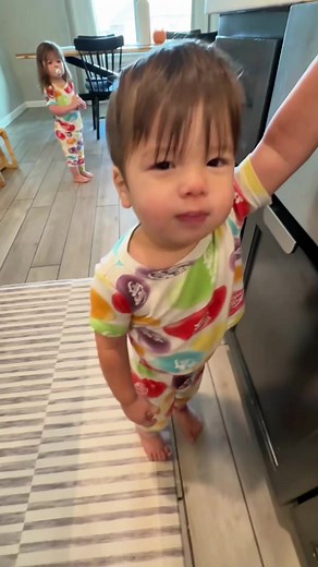 23K views · 472 reactions | morning routine!﫶殺 #morningroutine #momroutine #toddlermom #twins #family | Baby Lover | Facebook