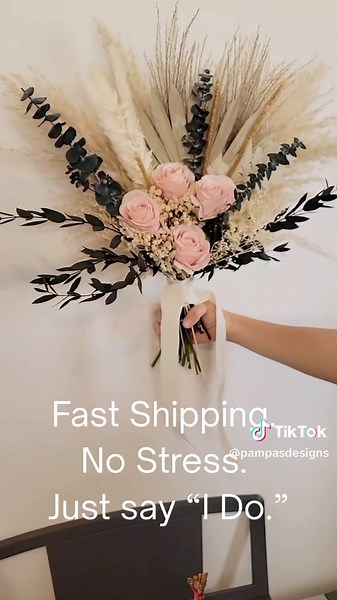 Elegant Micro Wedding Bridal Bouquets at Pampas Design Co